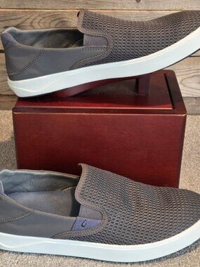 OLUKAI Lae Ahi Mens 10.5 Blue Depth Mesh Slip On Casual Shoes Loafers 10443-PVPV